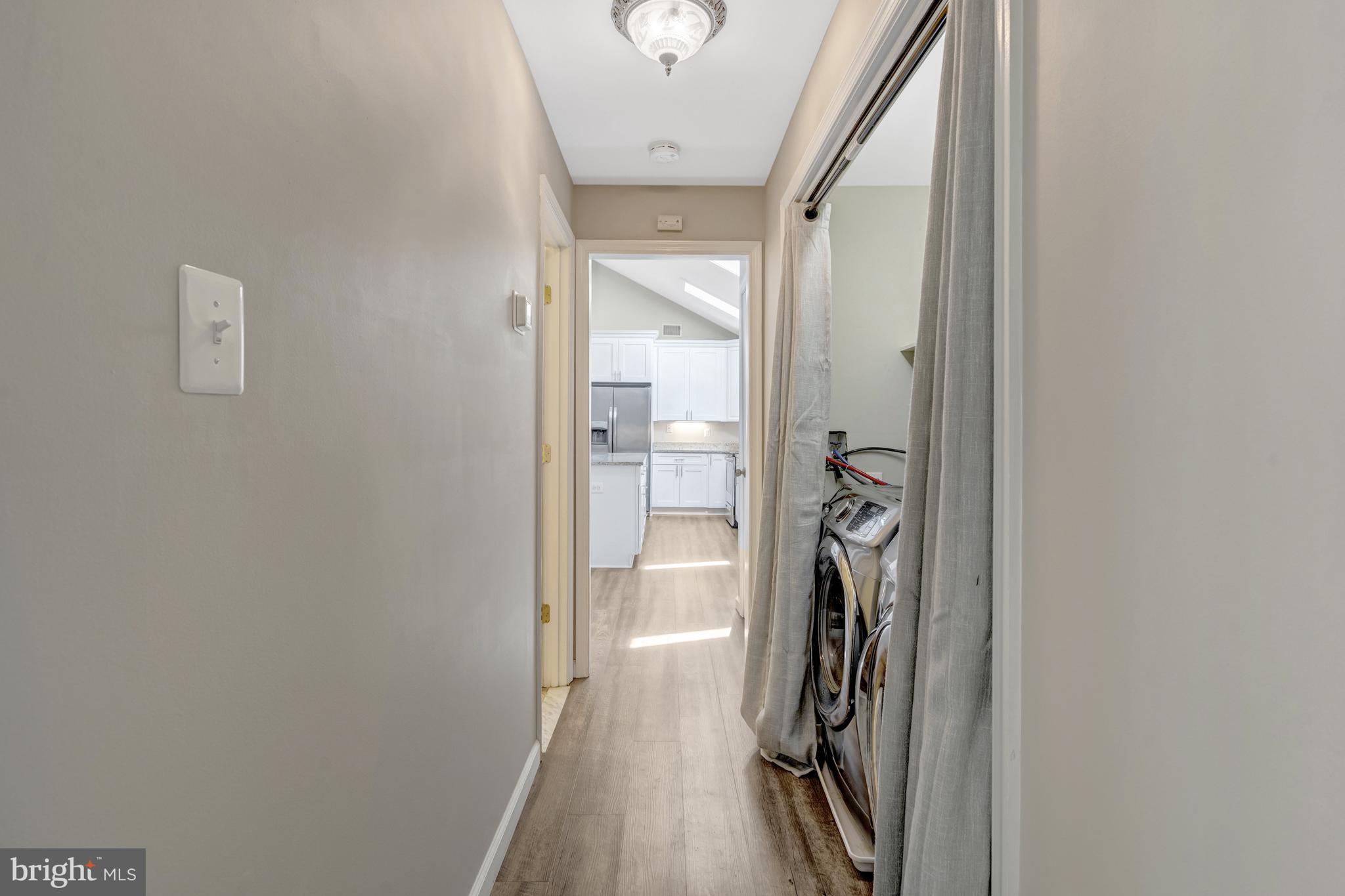 MOSBY WOODS - Residential