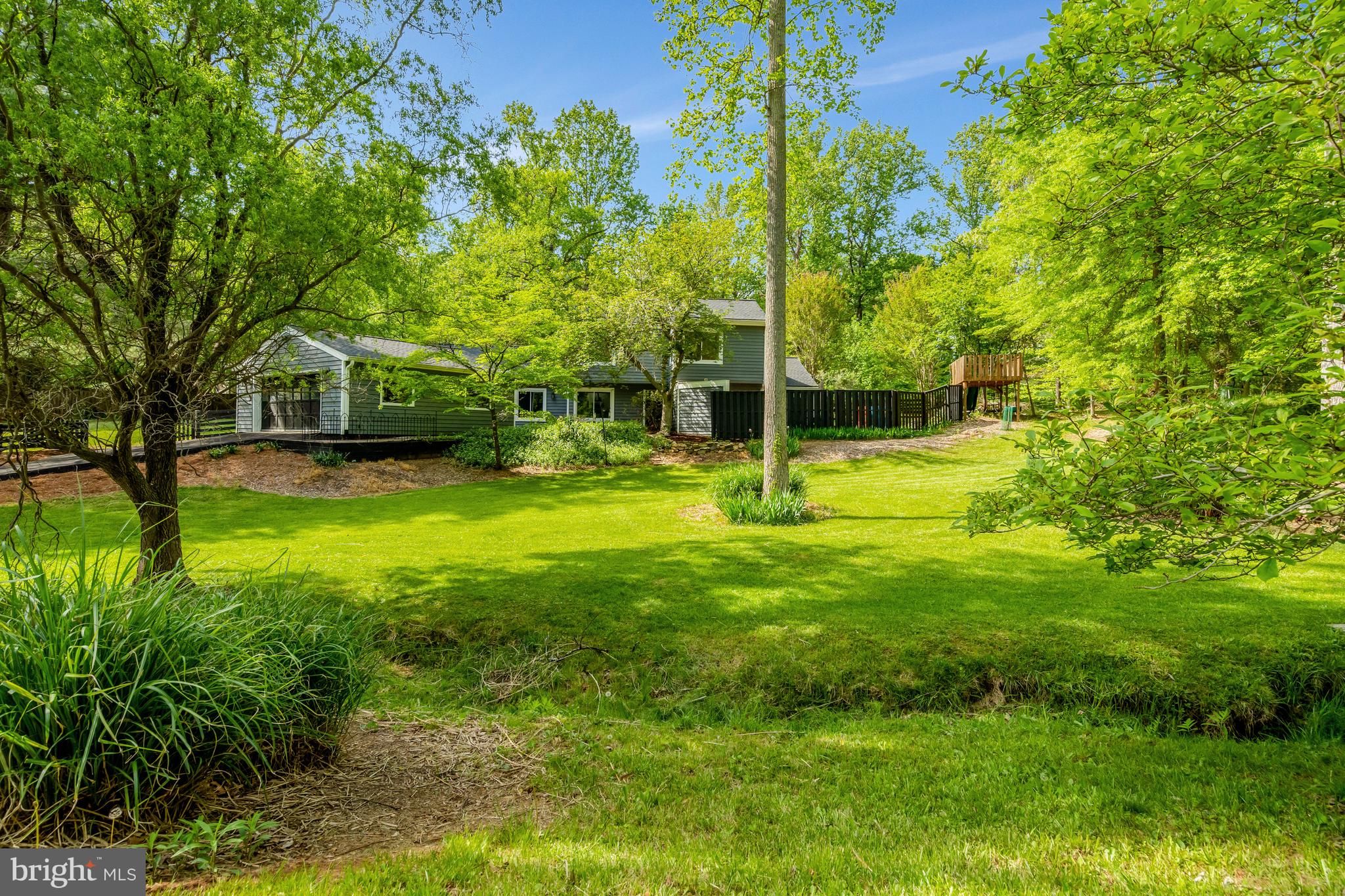 MOSBY WOODS - Residential