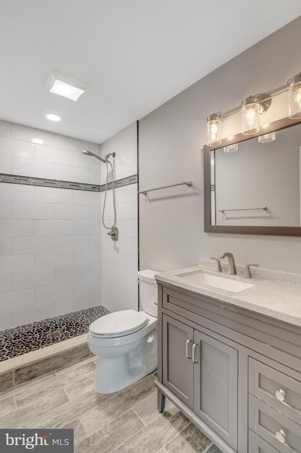 MOSBY WOODS - Residential