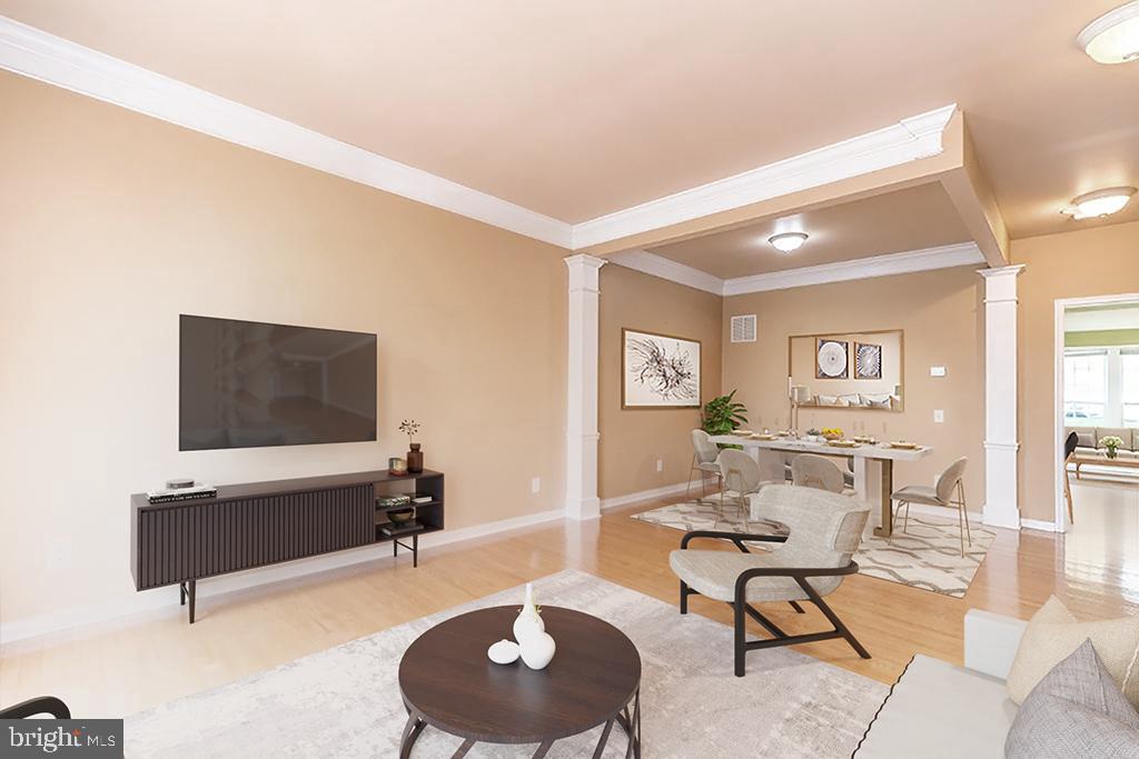 LONGFORD CROSSING - Residential