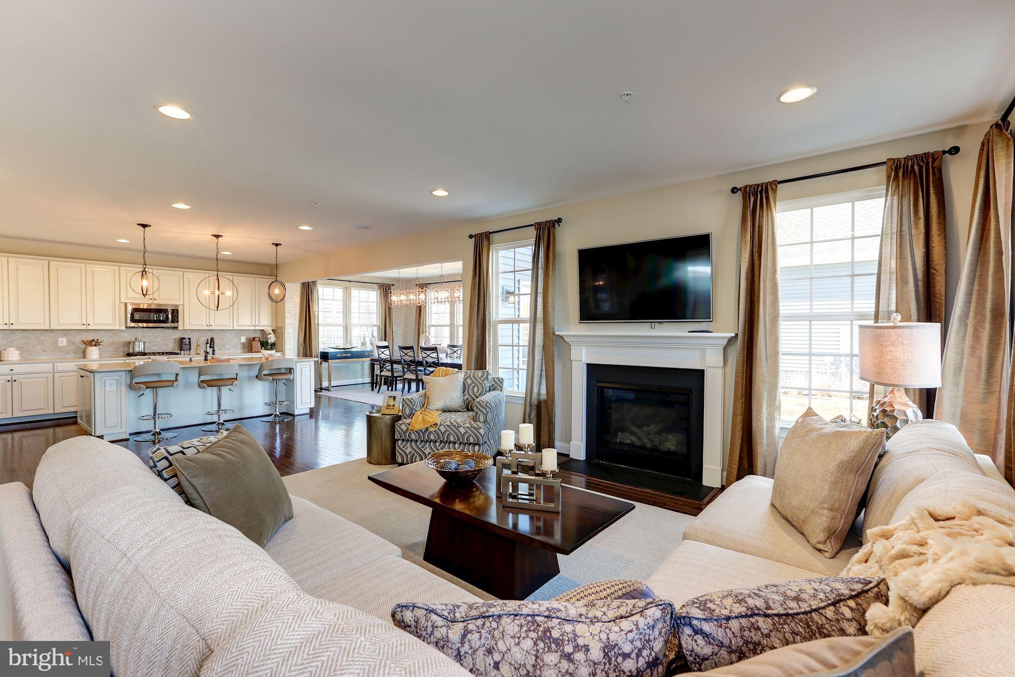 GREENLEIGH AT CROSSROADS - Residential