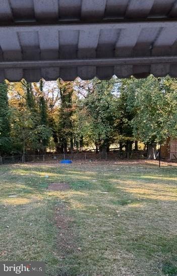 FOREST MANOR - Residential