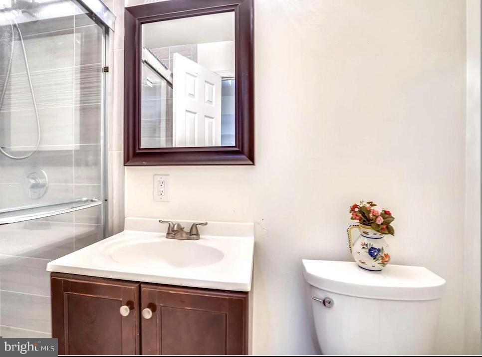 ARROWOOD - Residential Lease