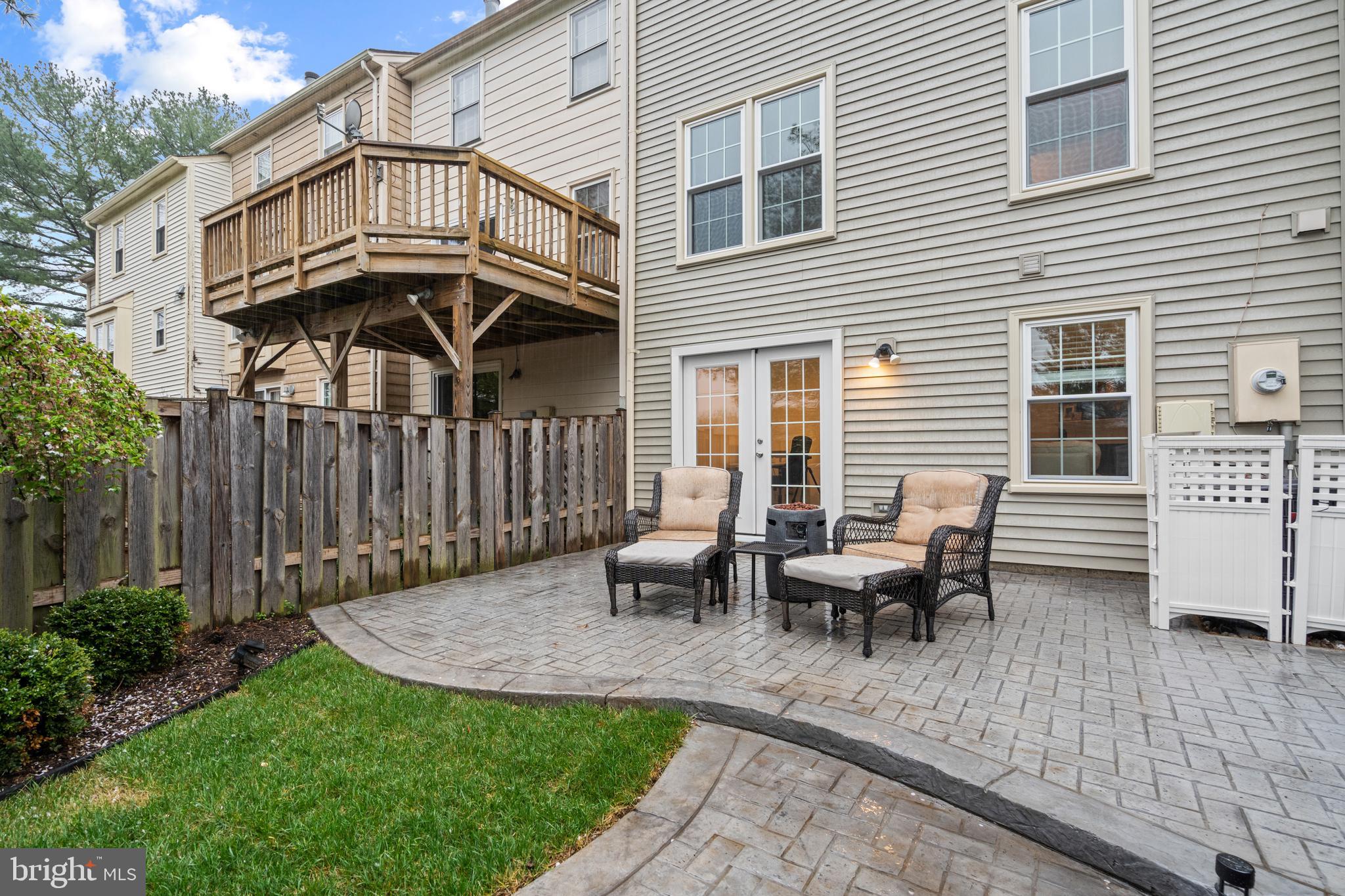 THE VILLAGE PARK - Residential