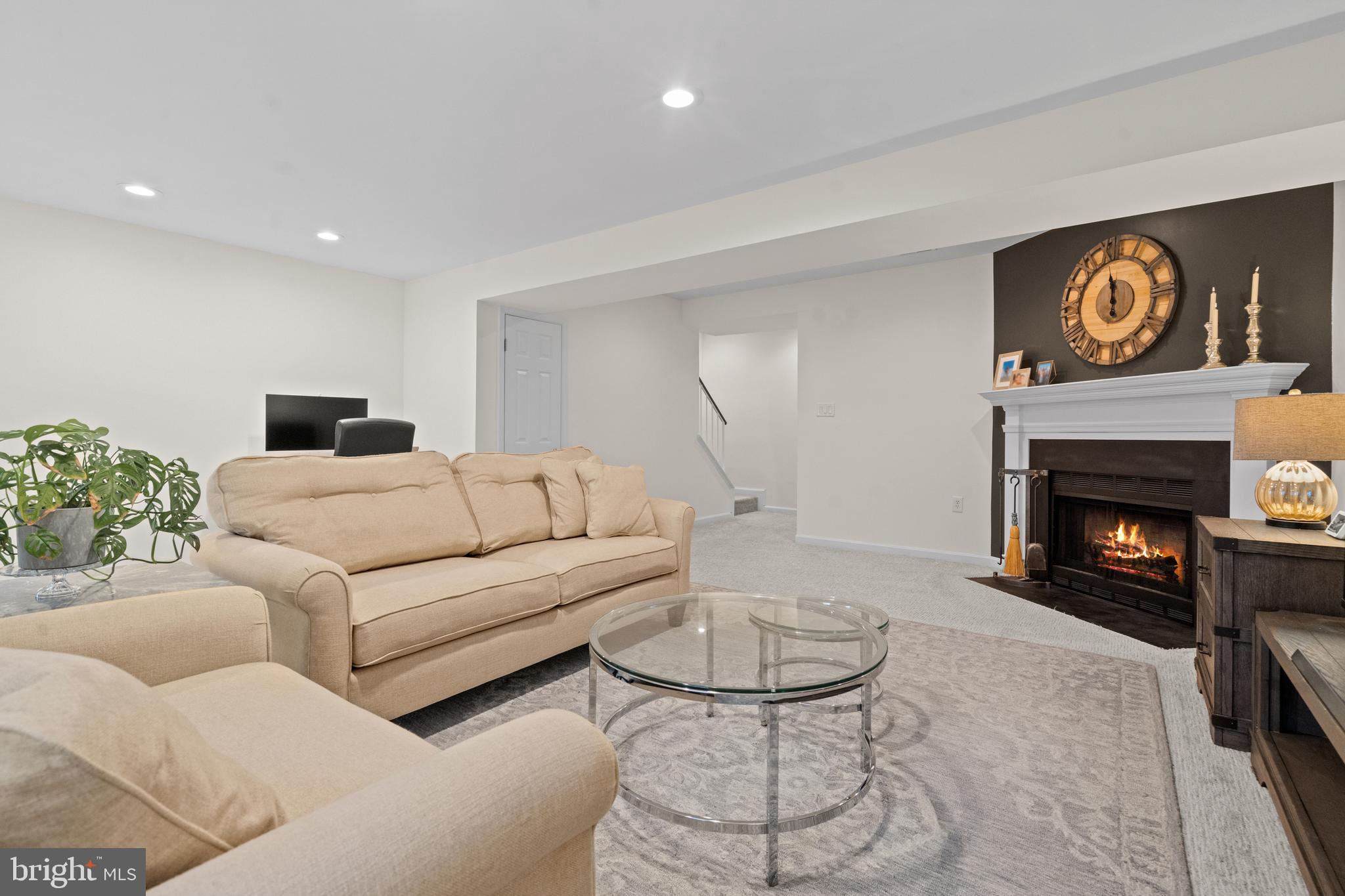 THE VILLAGE PARK - Residential