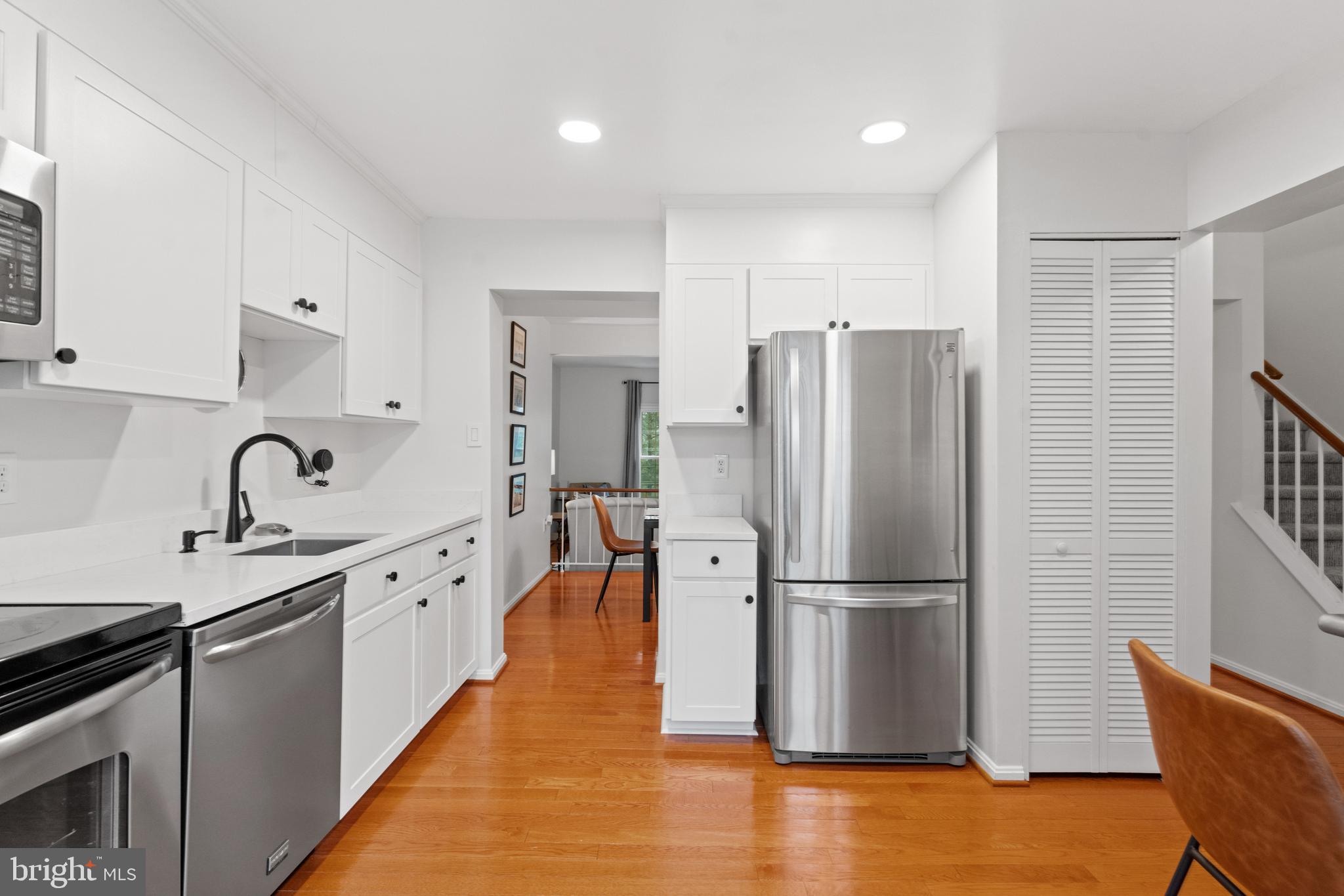 THE VILLAGE PARK - Residential