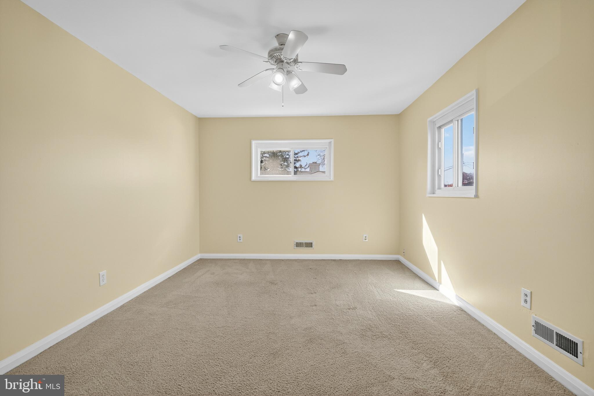 WOODLAWN - Residential