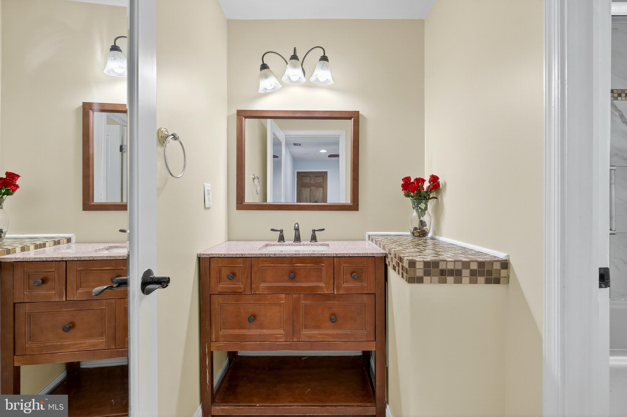 WOODLAWN - Residential