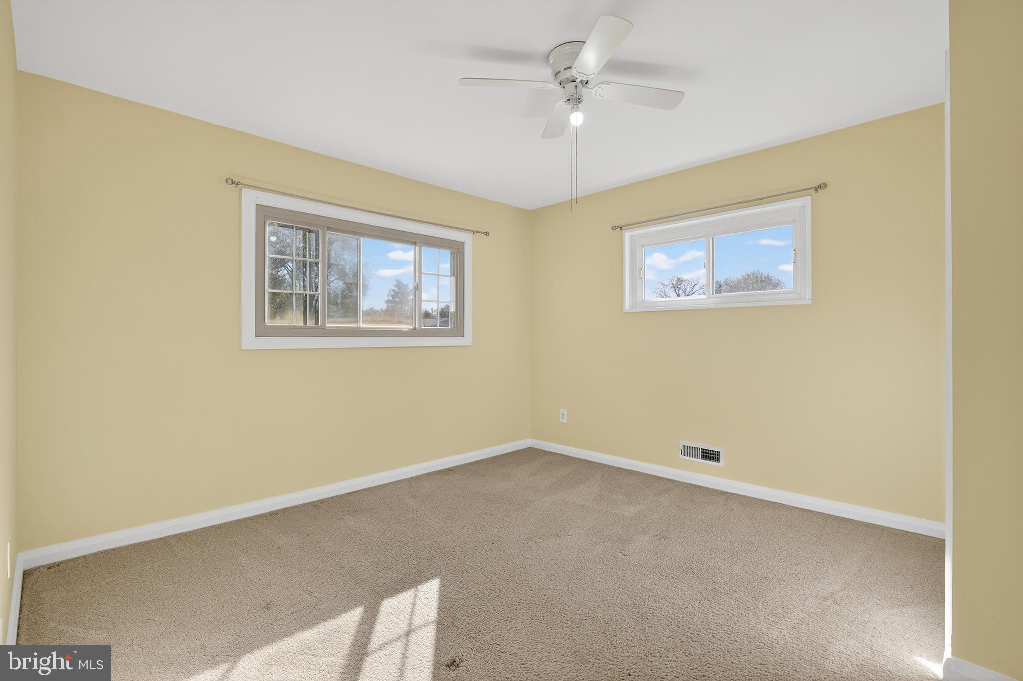 WOODLAWN - Residential