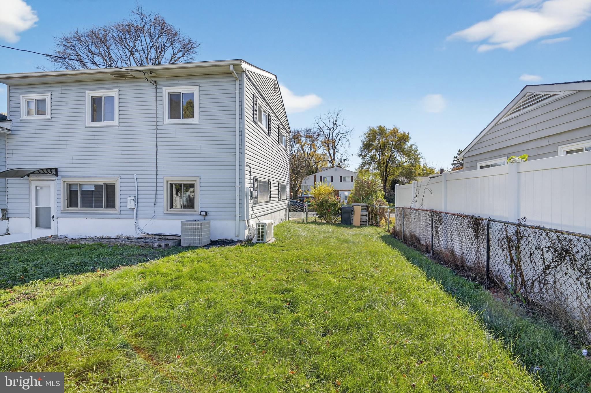 WOODLAWN - Residential