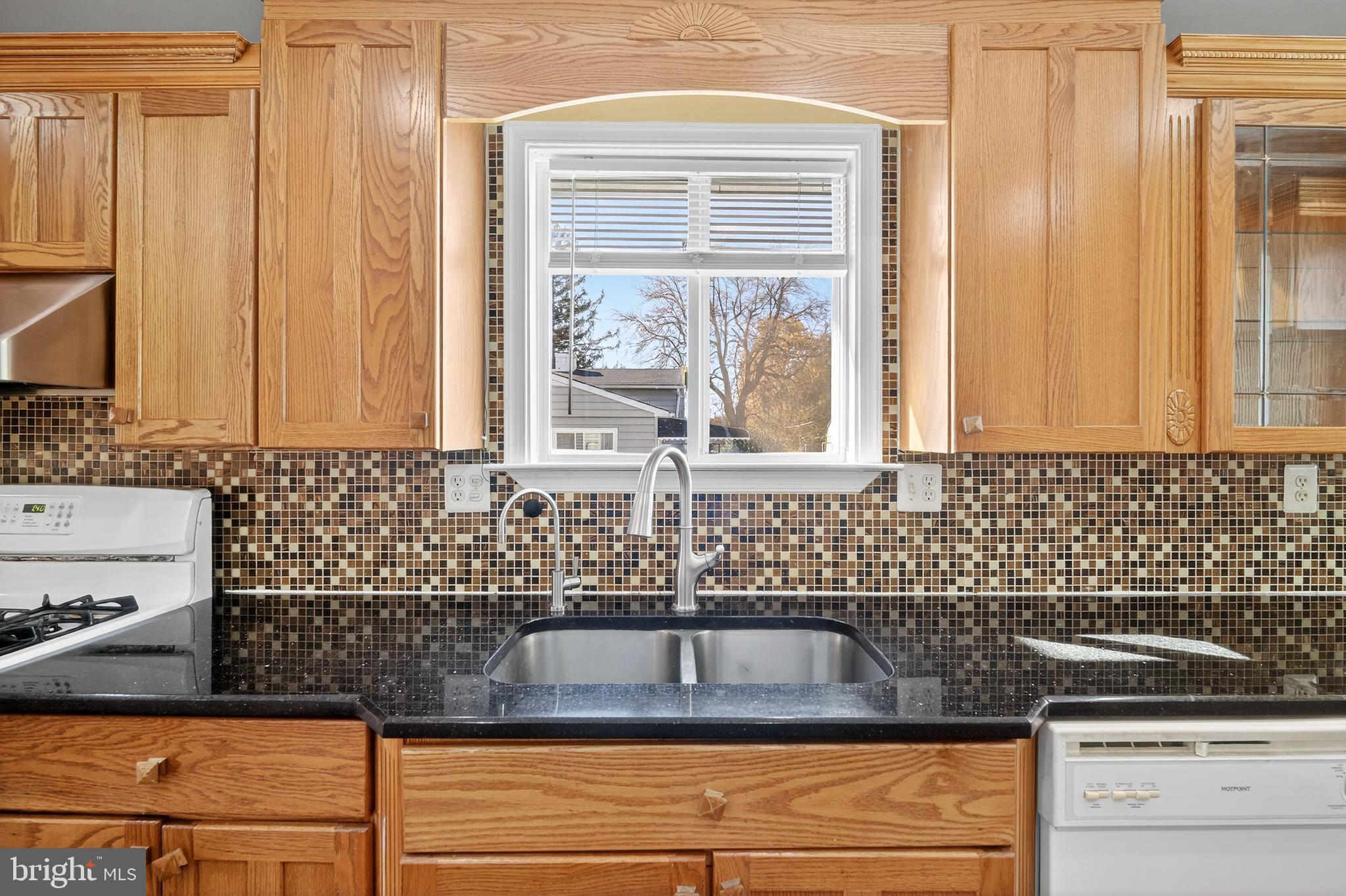 WOODLAWN - Residential