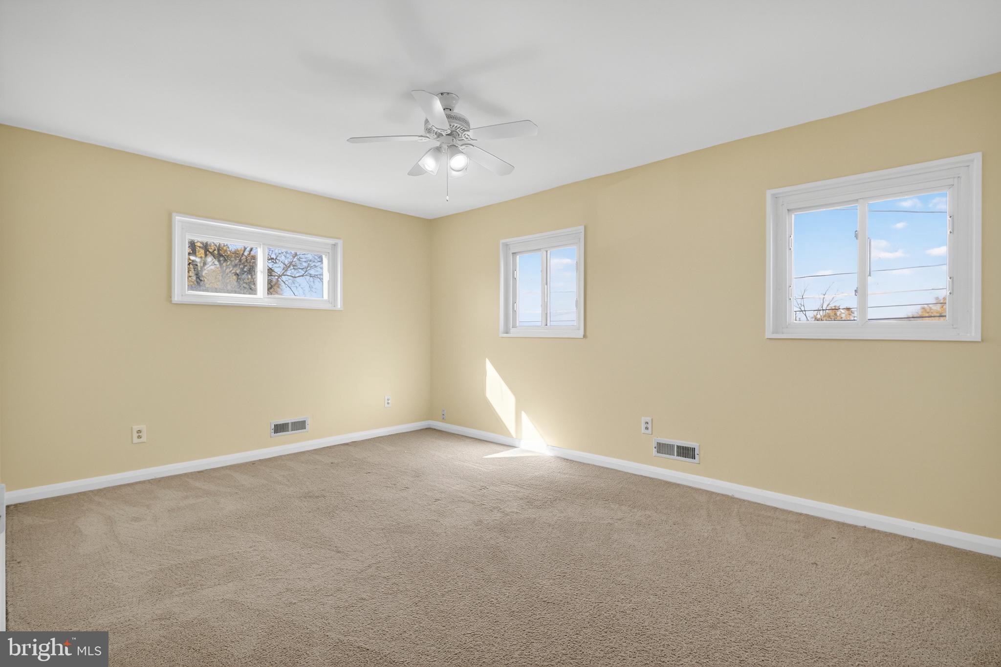 WOODLAWN - Residential