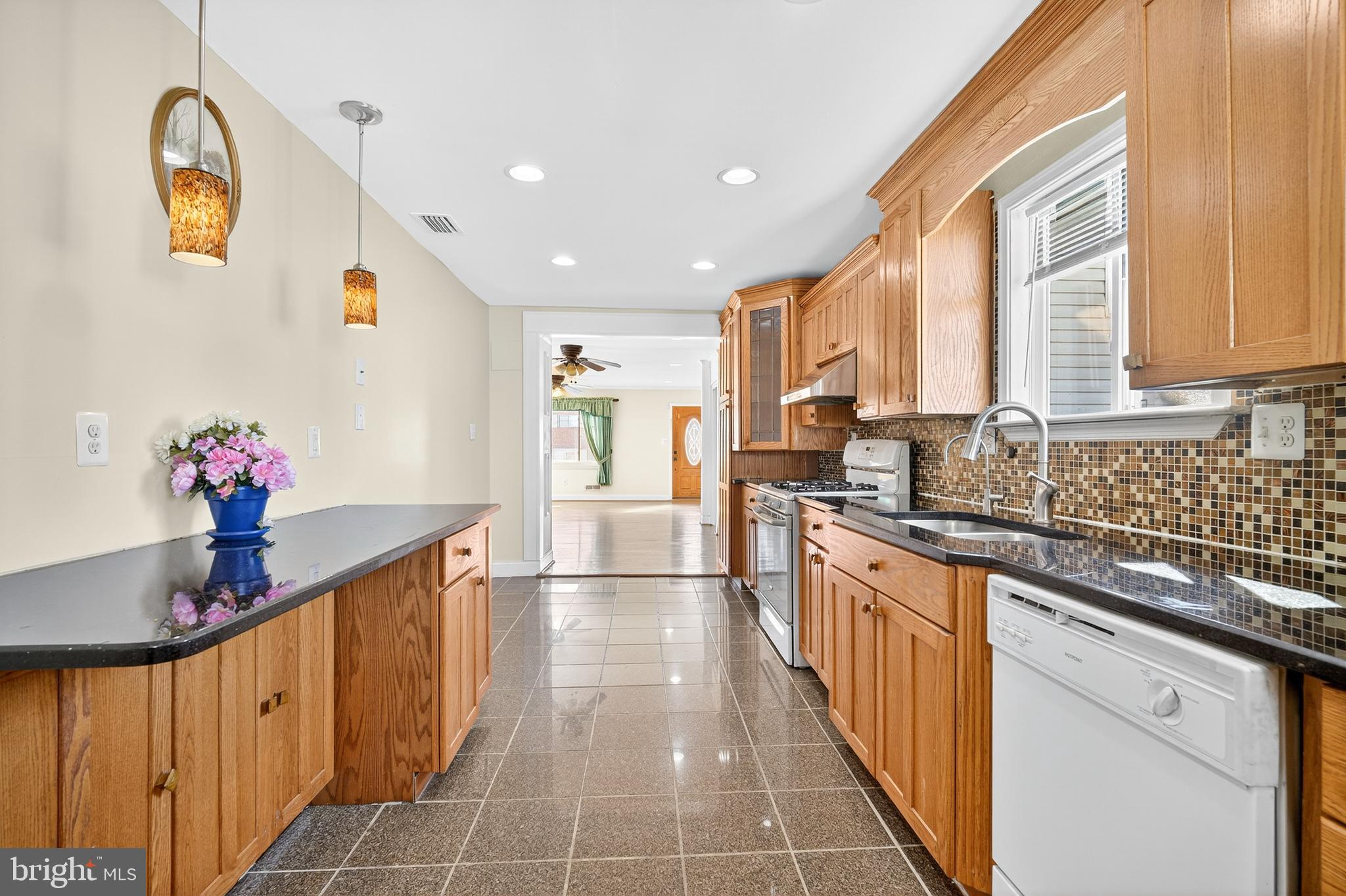 WOODLAWN - Residential