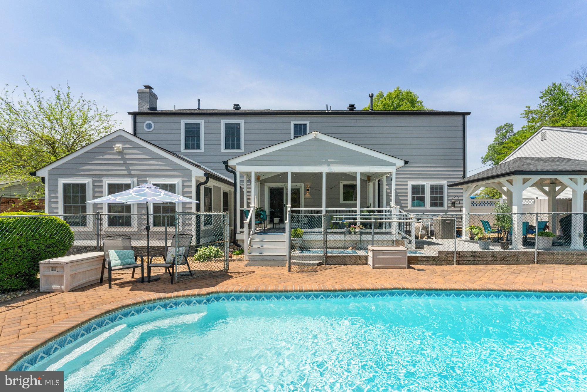 3105 SAVOY DRIVE