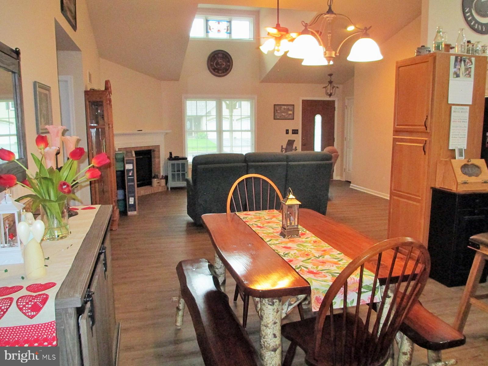 BROOKSHIRE - Residential