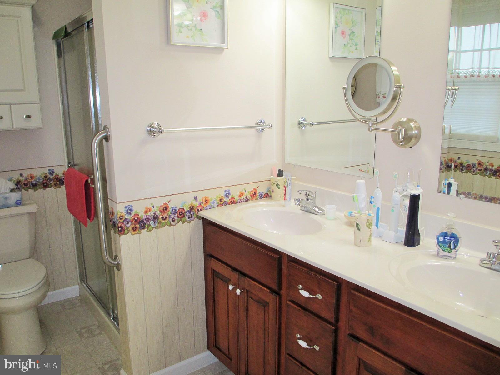 BROOKSHIRE - Residential