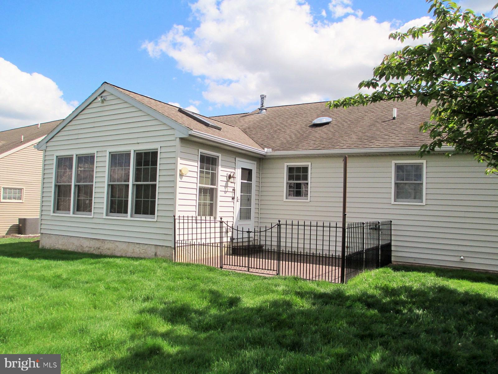 BROOKSHIRE - Residential