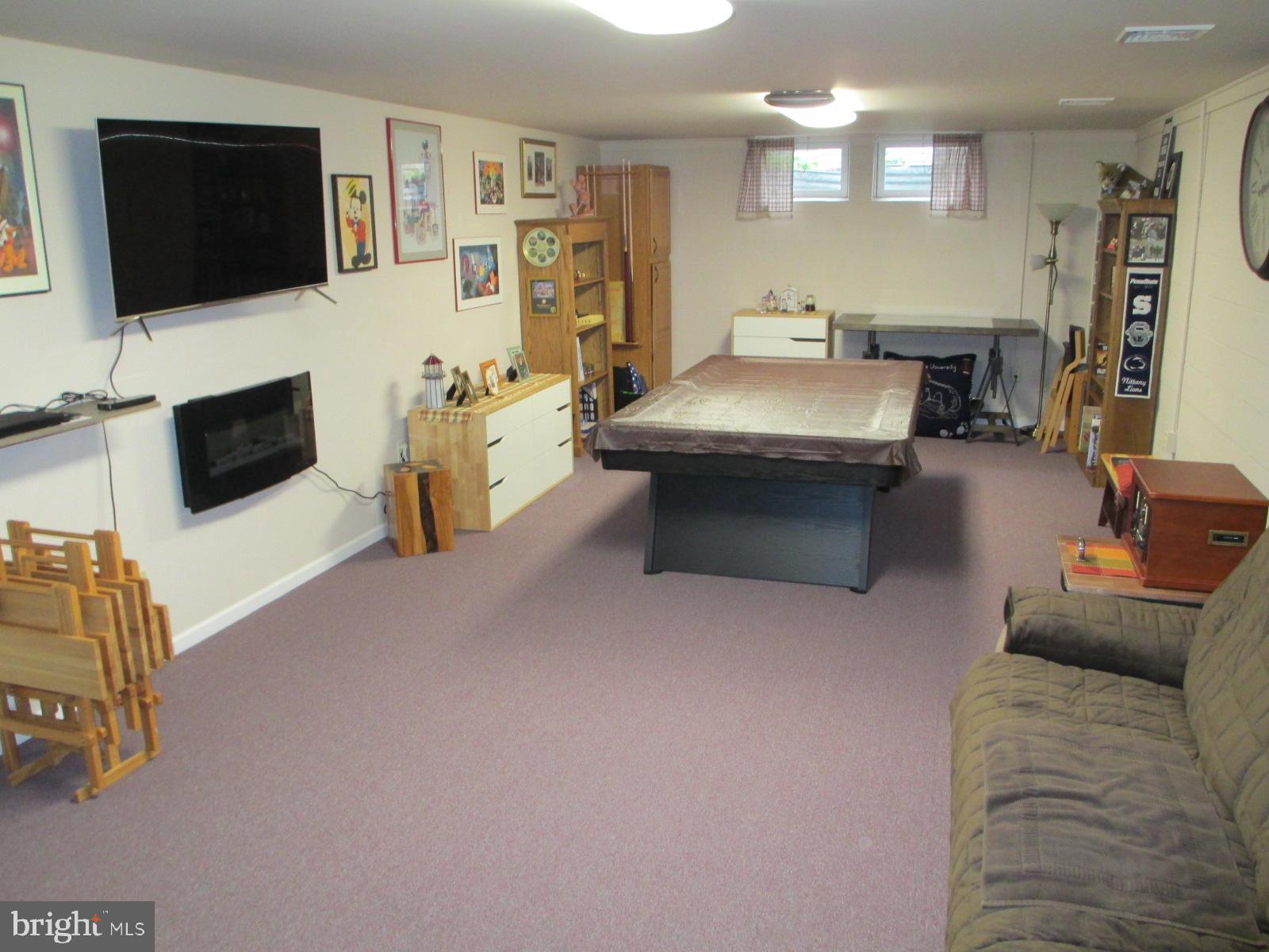 BROOKSHIRE - Residential