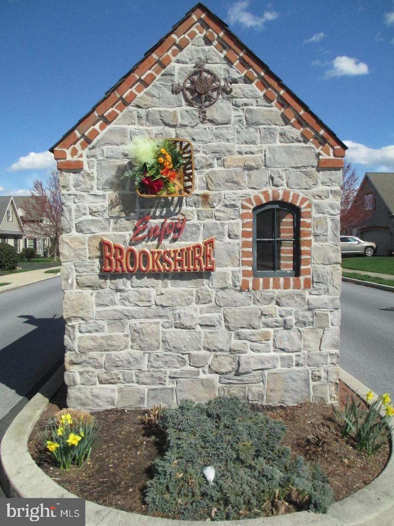 BROOKSHIRE - Residential