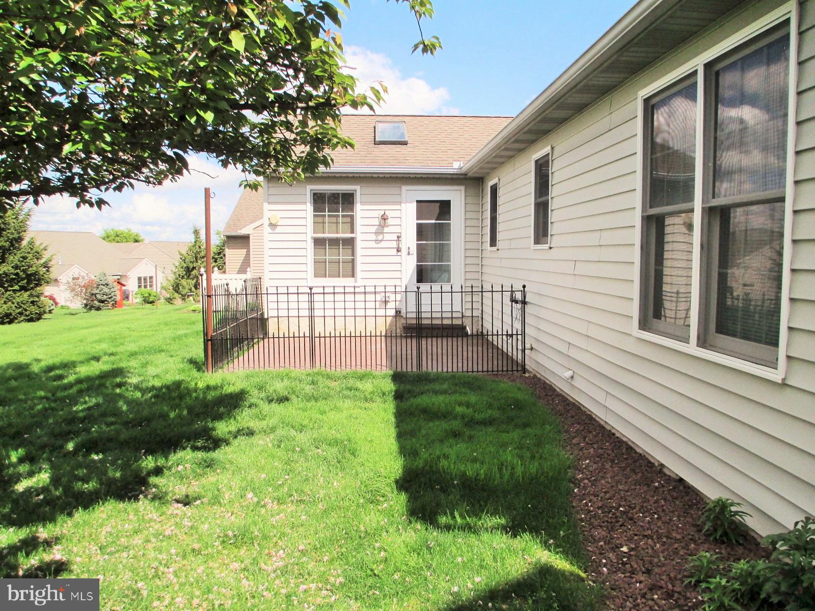 BROOKSHIRE - Residential