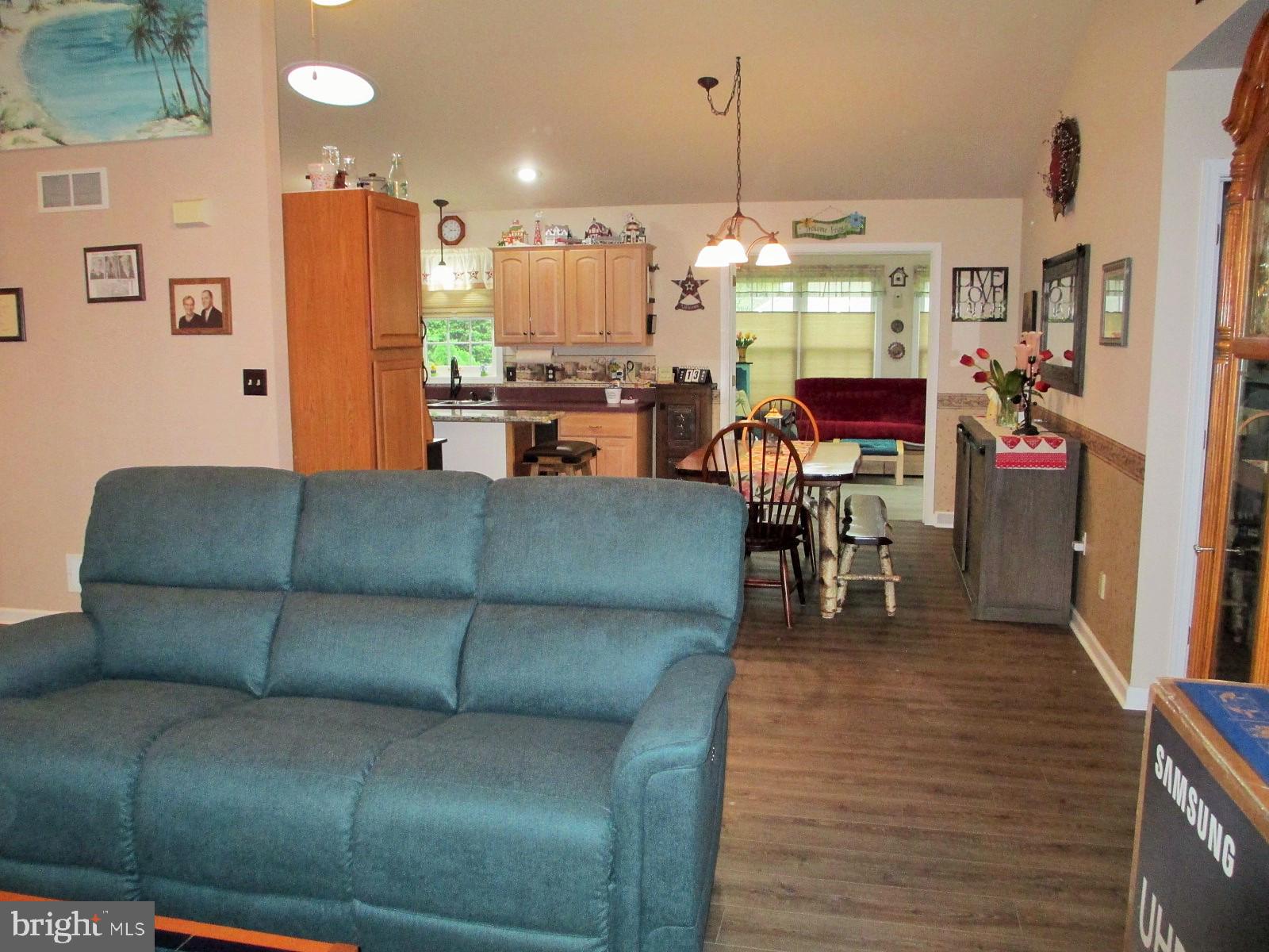 BROOKSHIRE - Residential