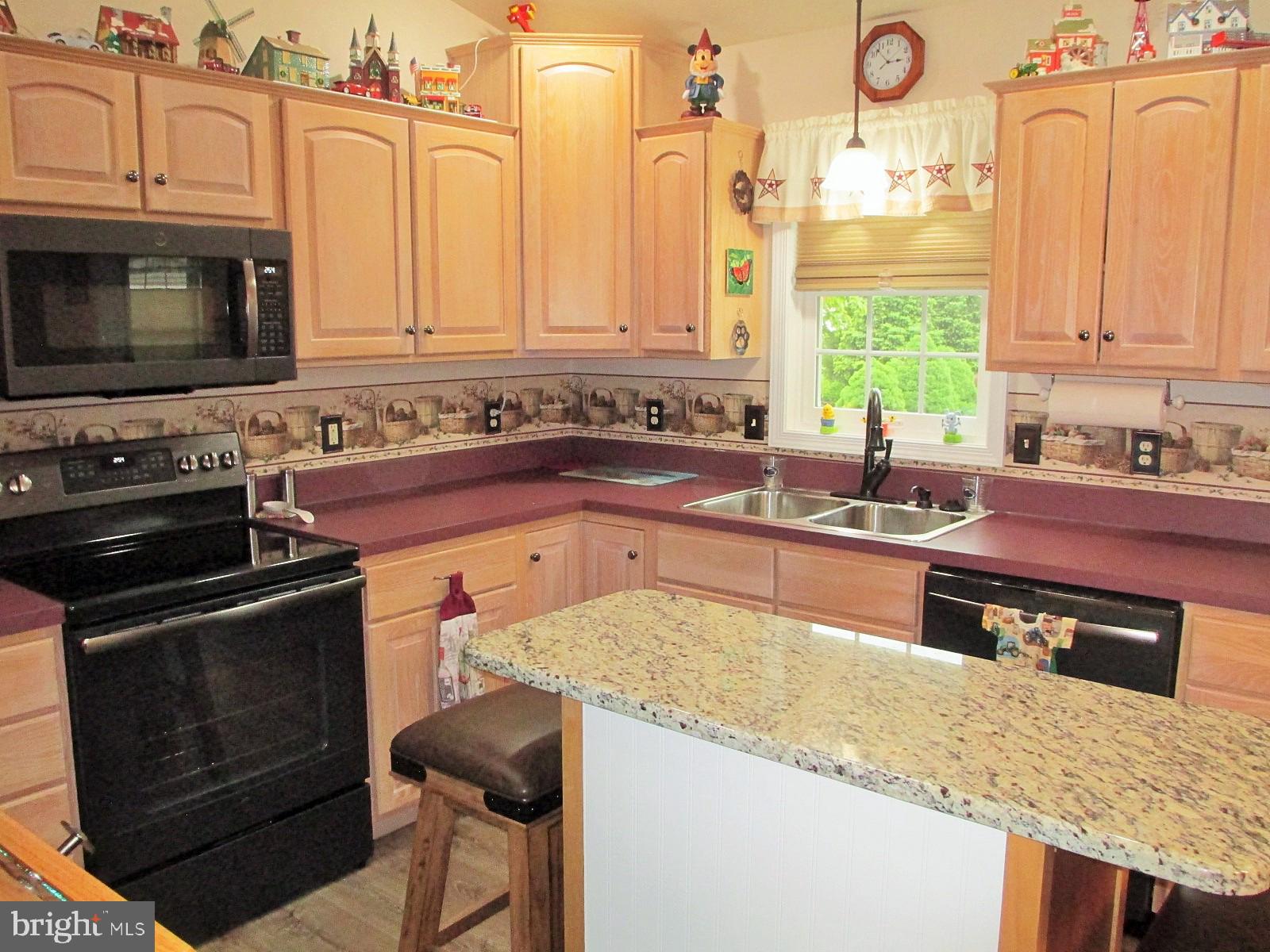 BROOKSHIRE - Residential