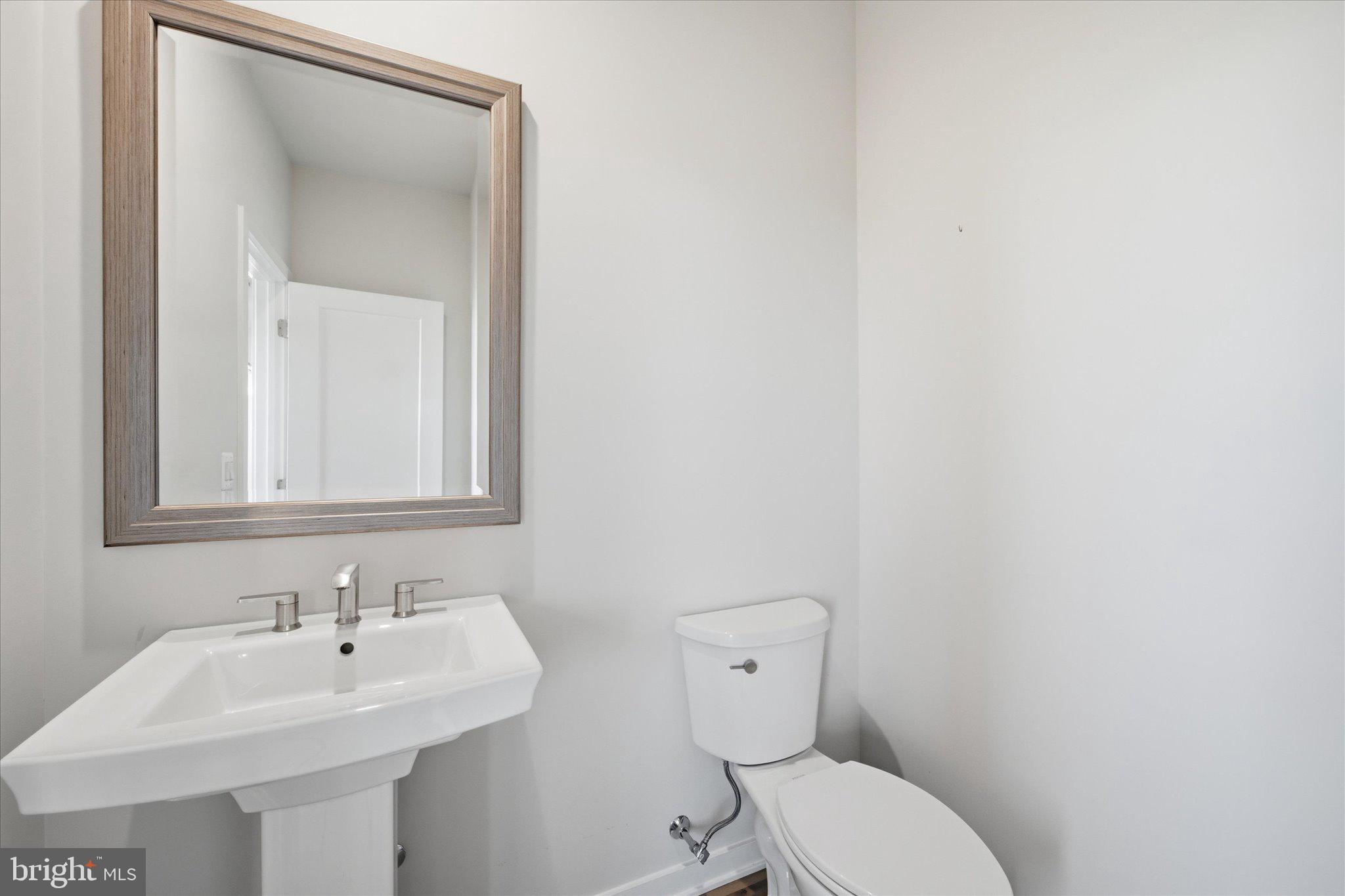 METRO WALK AT MOOREFIELD STATION - Residential