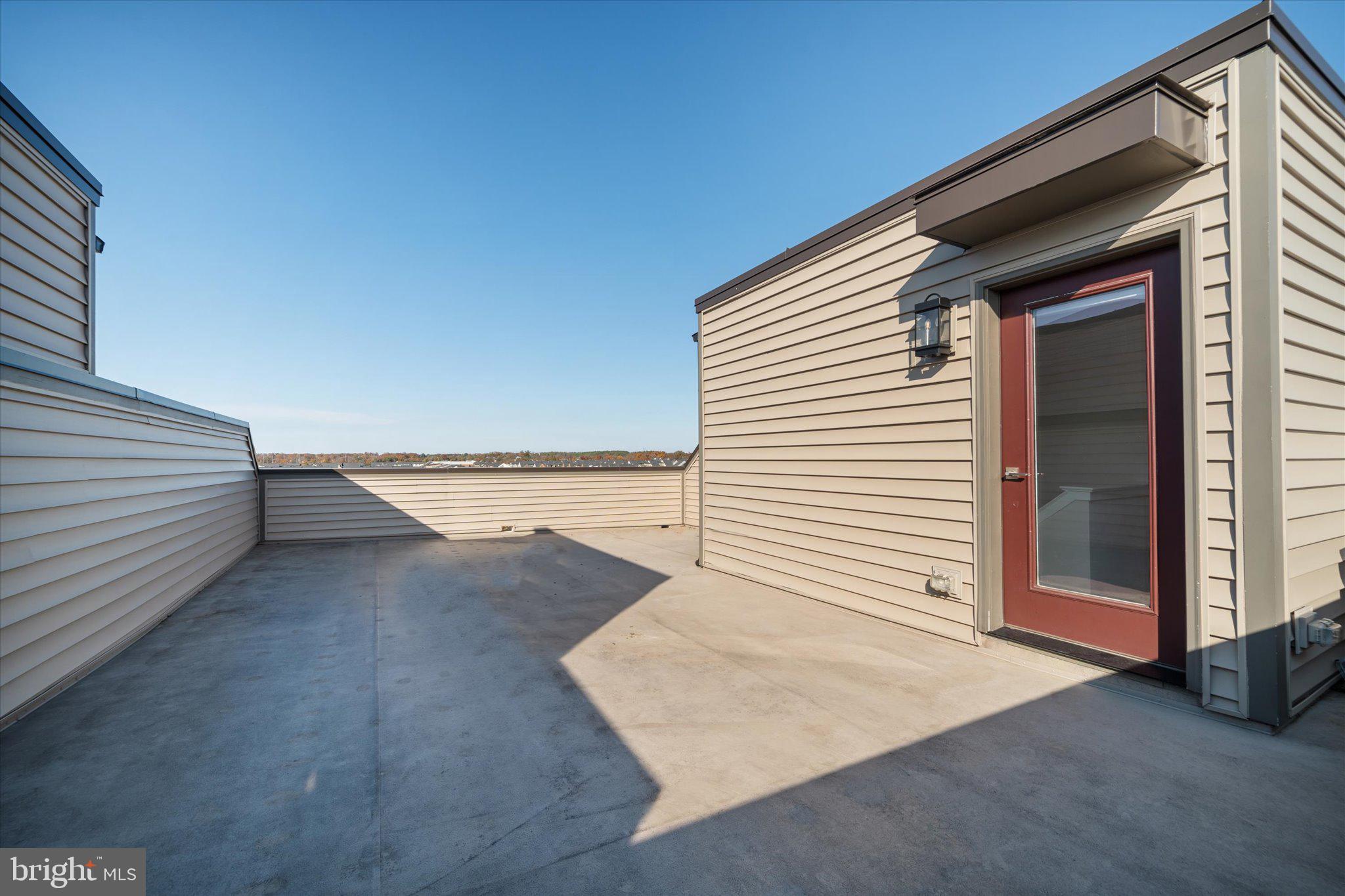 METRO WALK AT MOOREFIELD STATION - Residential