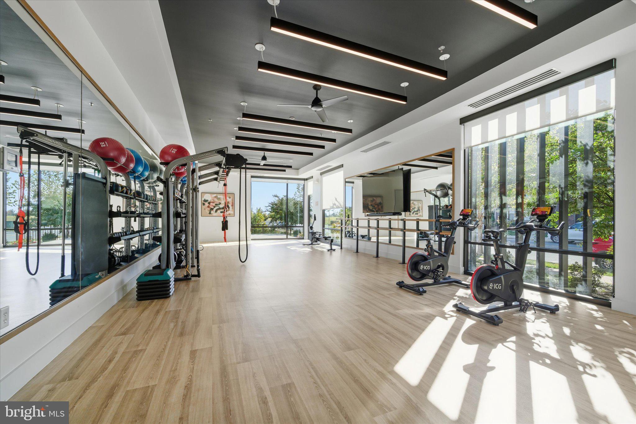 METRO WALK AT MOOREFIELD STATION - Residential