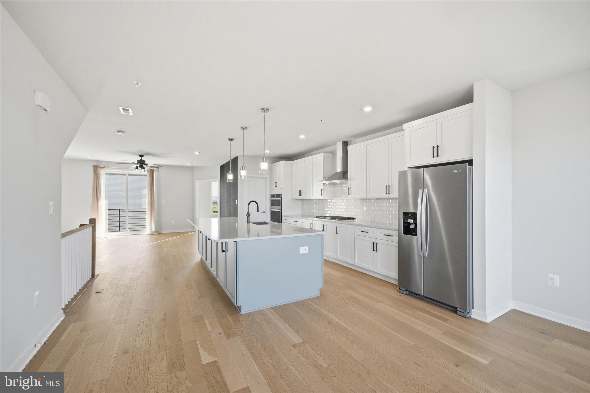 METRO WALK AT MOOREFIELD STATION - Residential