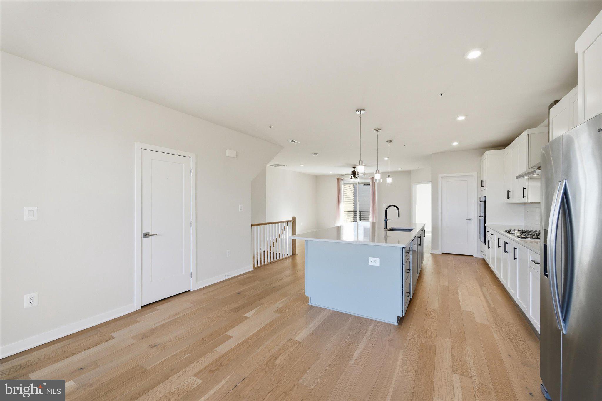 METRO WALK AT MOOREFIELD STATION - Residential