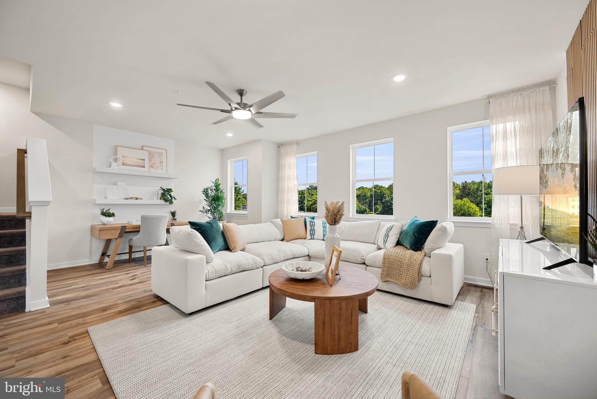 RIVER POINTE - Residential