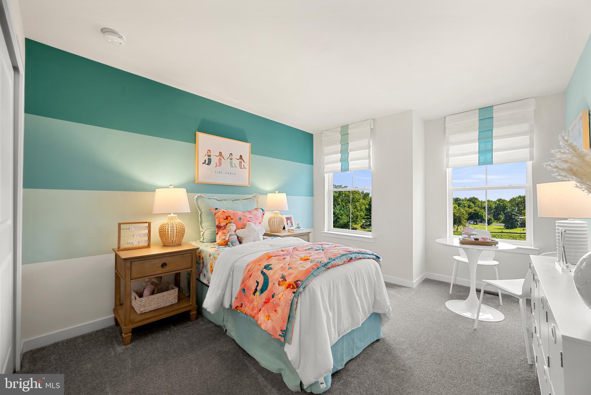 RIVER POINTE - Residential