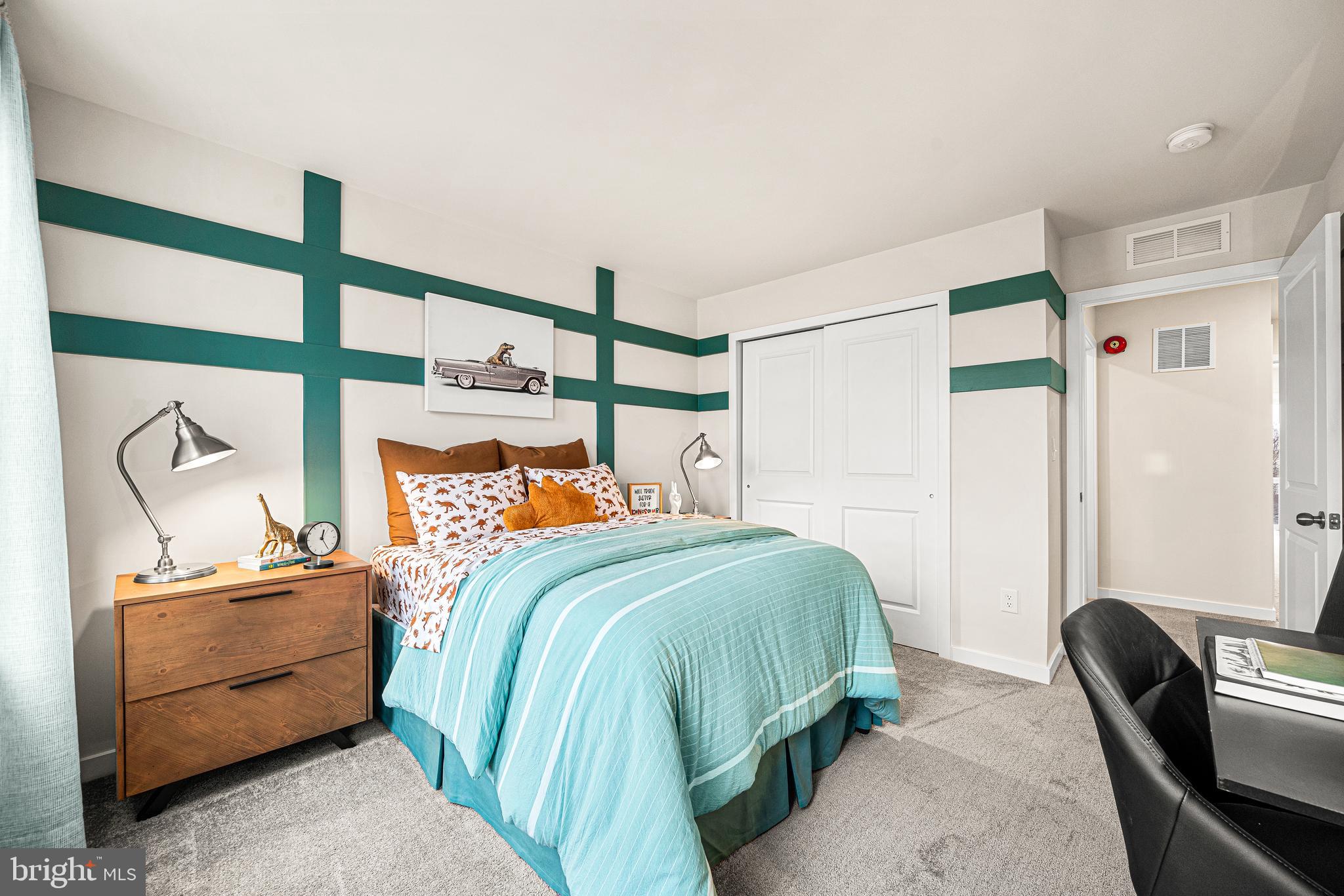 RIVER POINTE - Residential