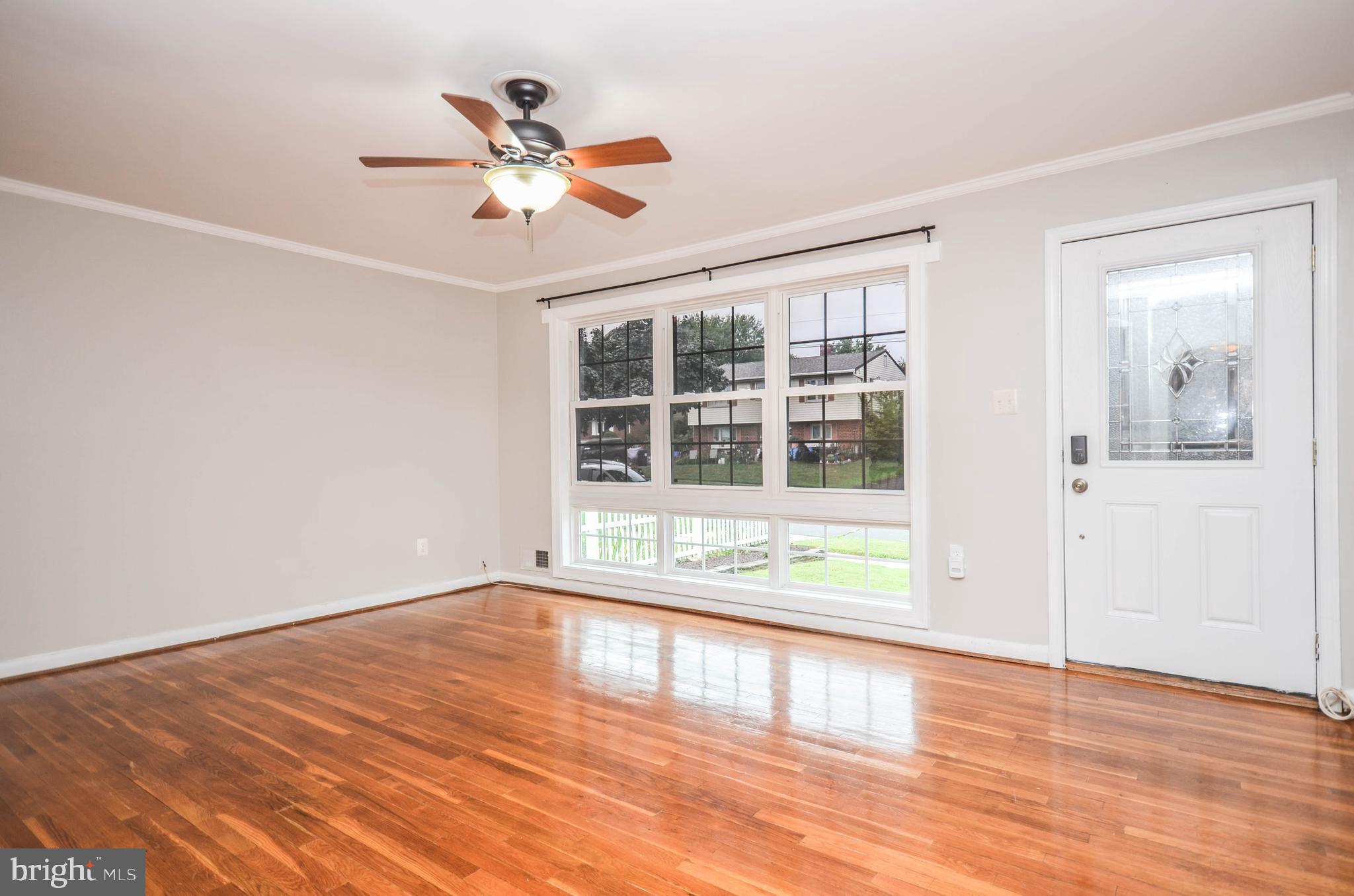 MONTROSE PARK - Residential Lease