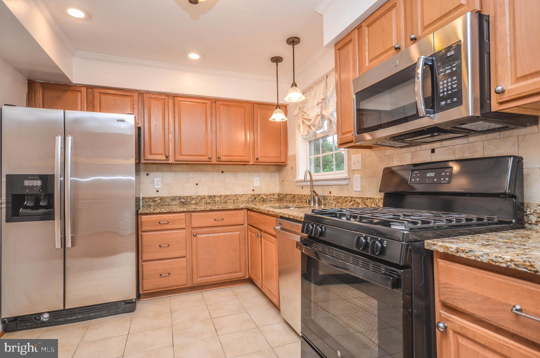 MONTROSE PARK - Residential Lease