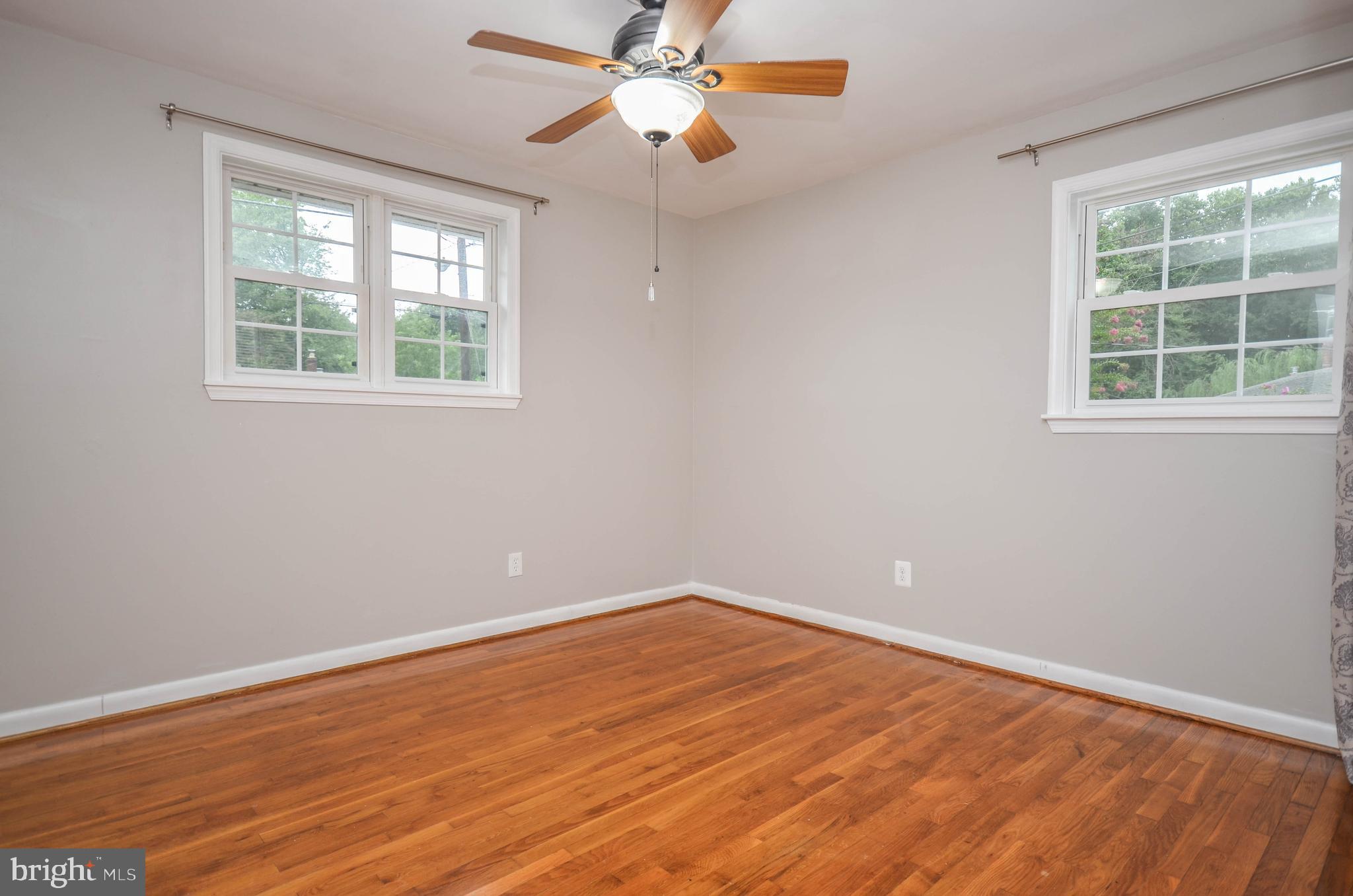 MONTROSE PARK - Residential Lease