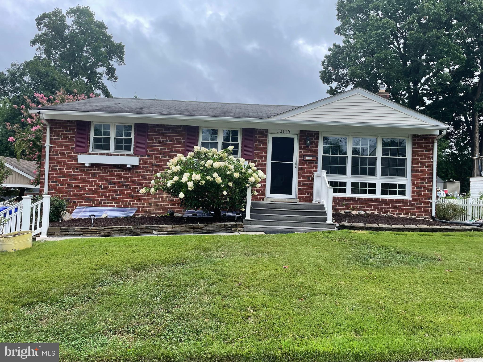 MONTROSE PARK - Residential Lease