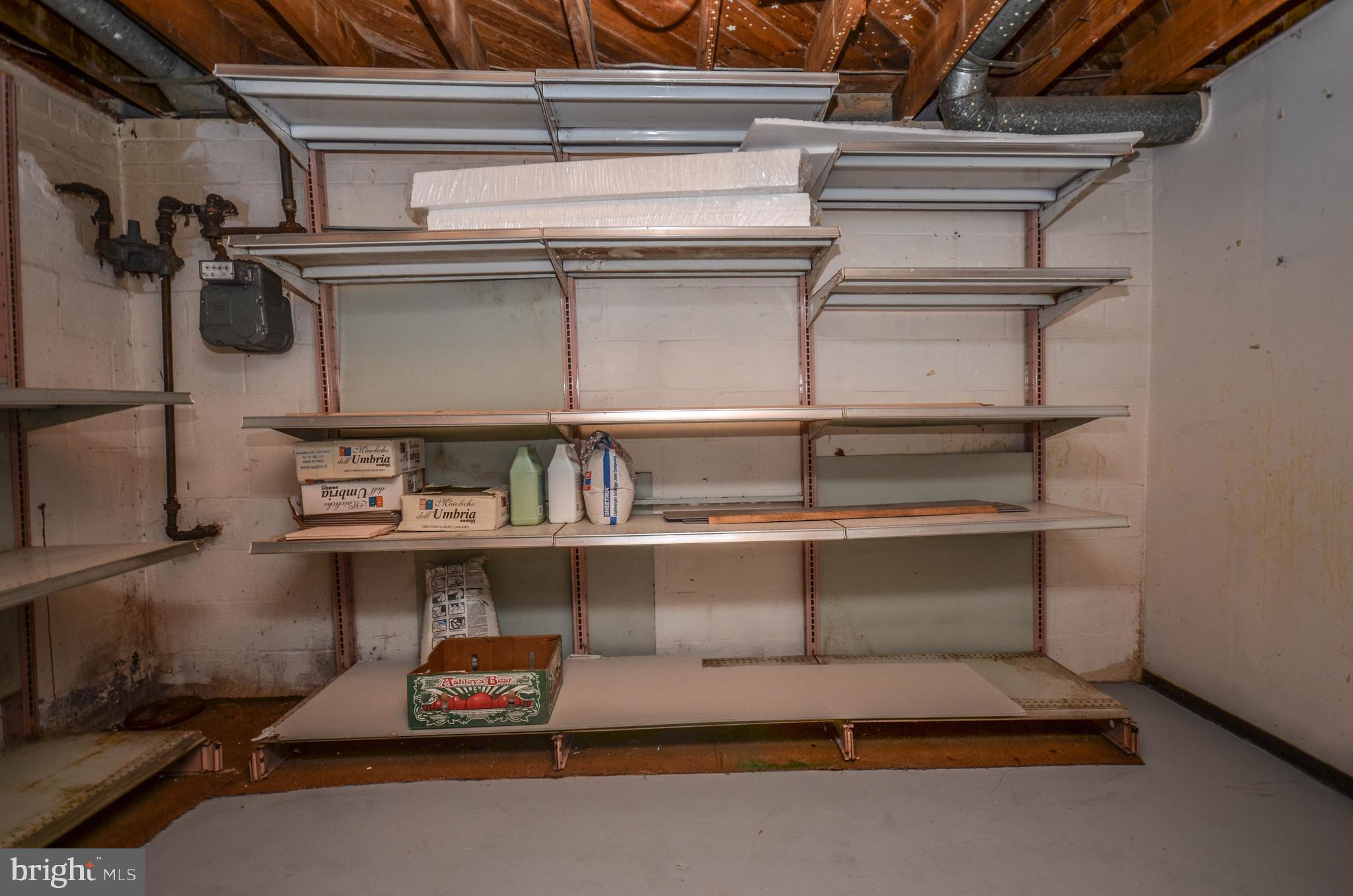 MONTROSE PARK - Residential Lease