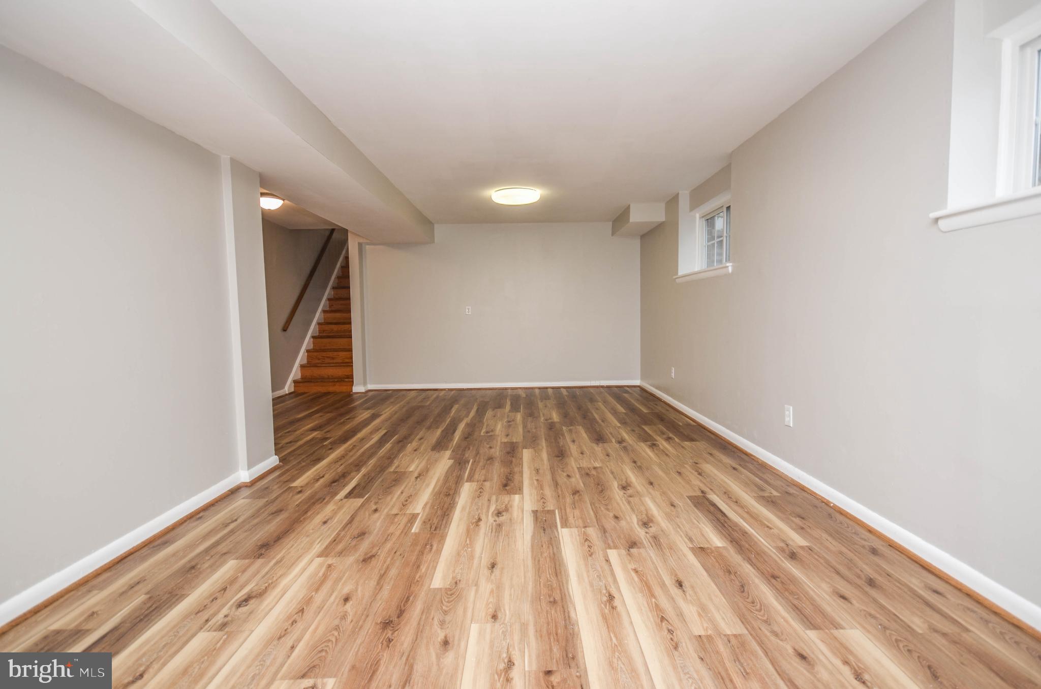 MONTROSE PARK - Residential Lease