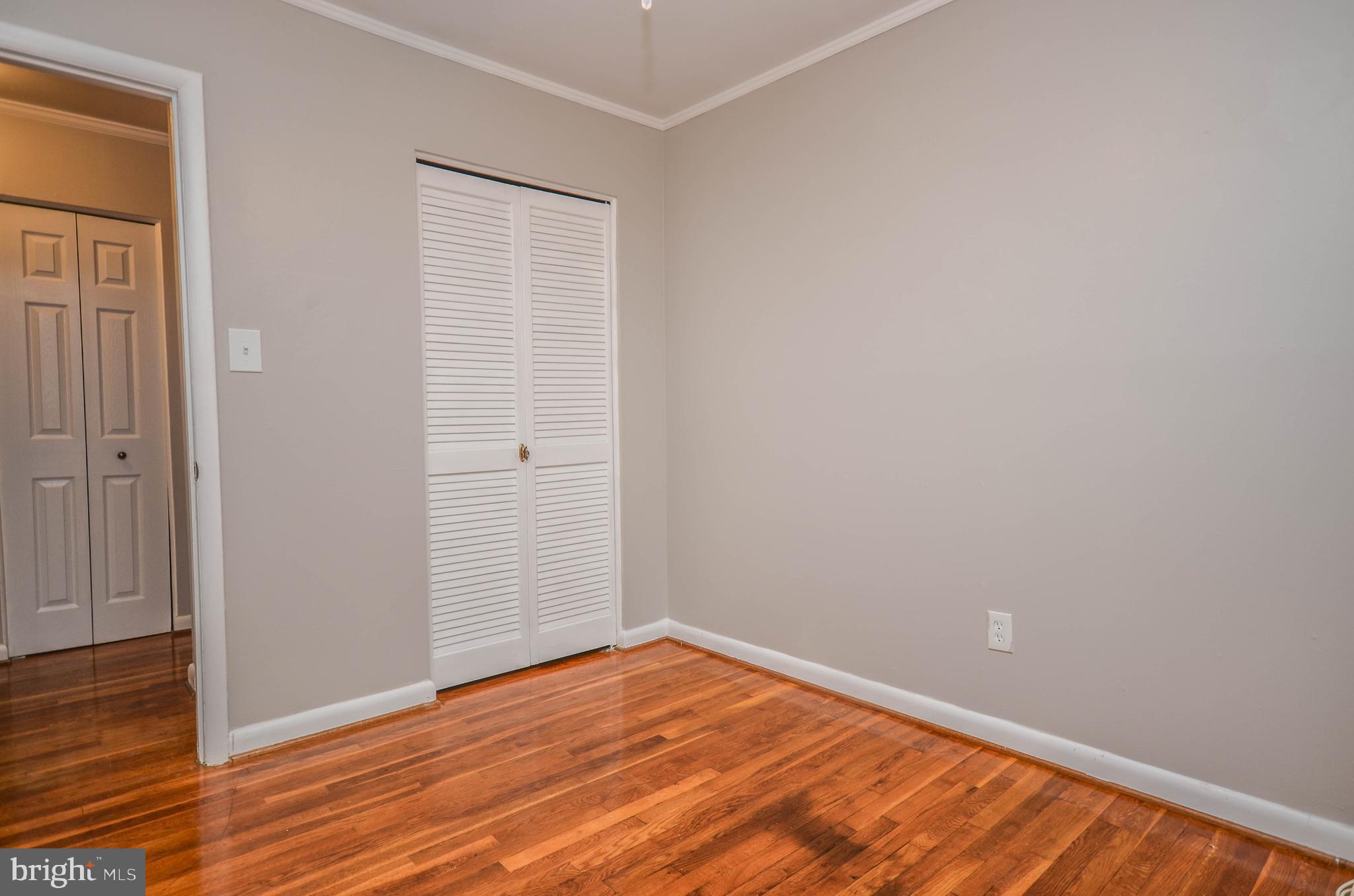 MONTROSE PARK - Residential Lease