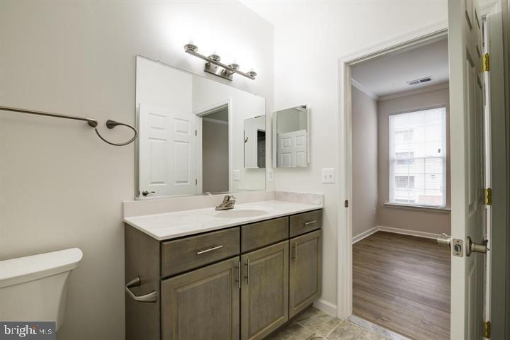 CHRISTOPHER AT CEDAR LAKES - Residential Lease