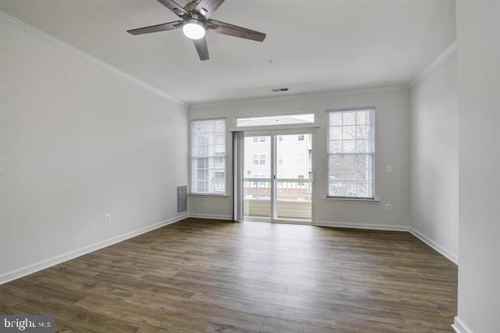 CHRISTOPHER AT CEDAR LAKES - Residential Lease