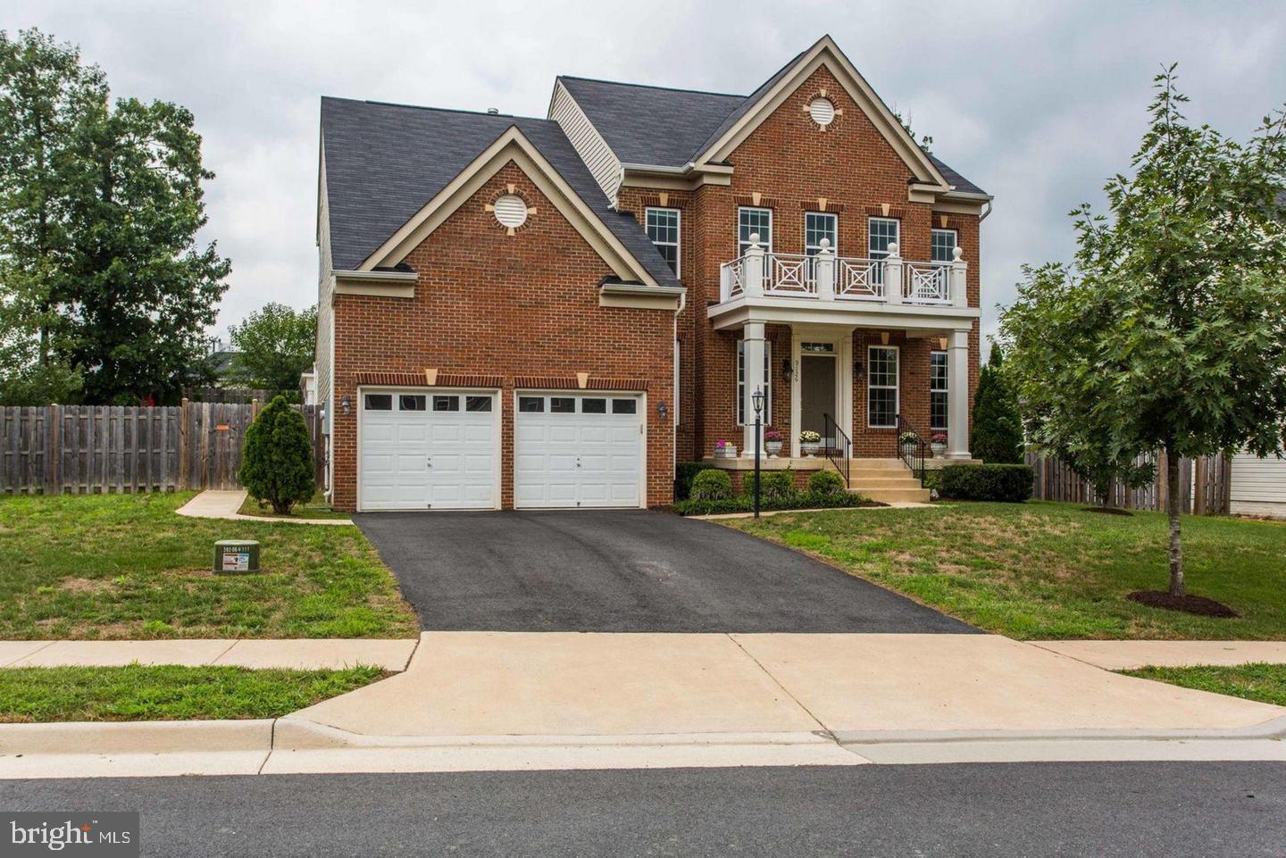 TURNING LEAF ESTATES - Residential