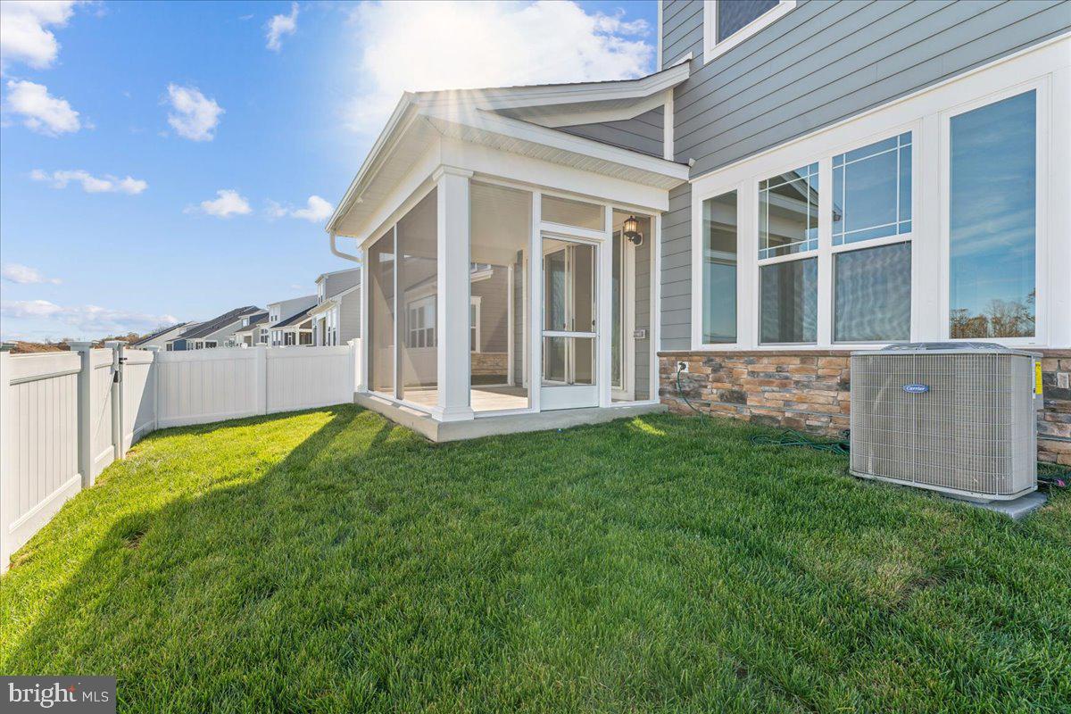 ST CHARLES - Residential