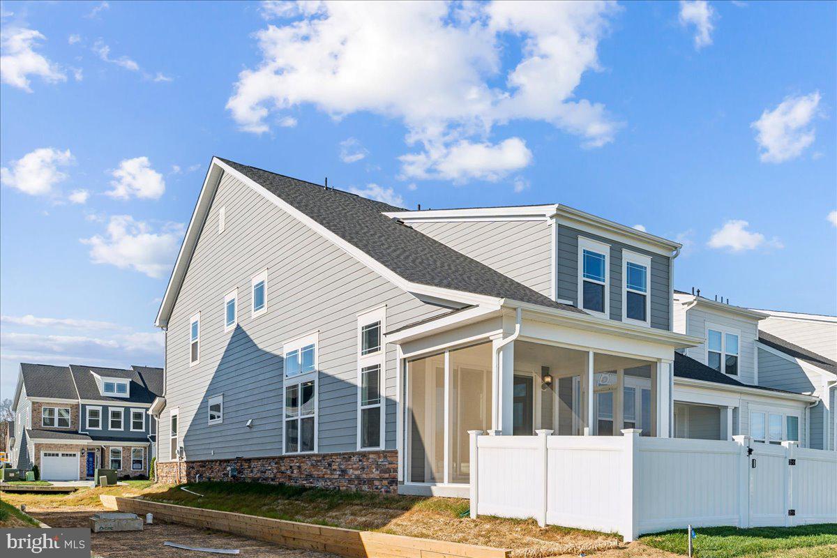 ST CHARLES - Residential