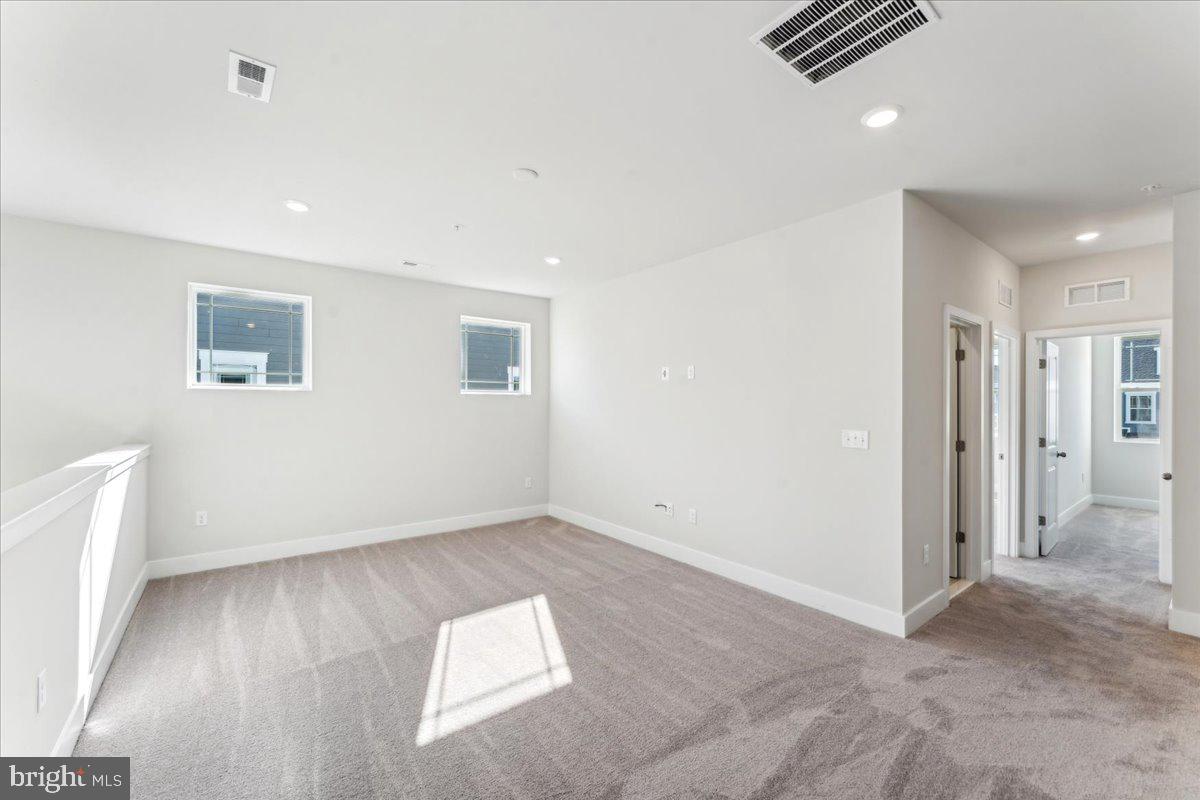 ST CHARLES - Residential