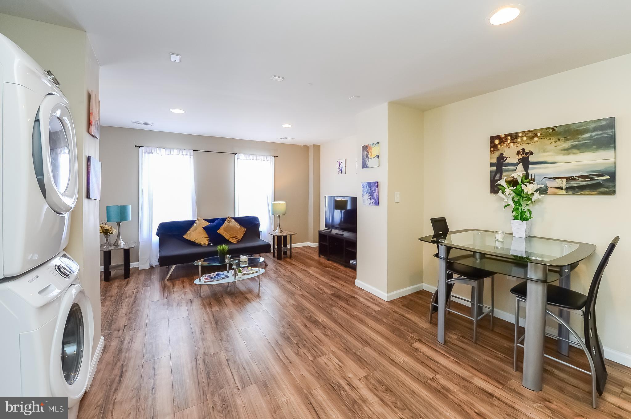 WALNUT HILL - Residential Lease