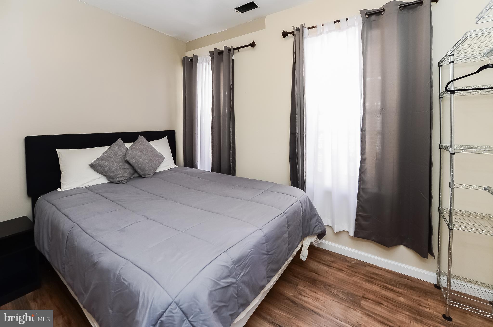 WALNUT HILL - Residential Lease