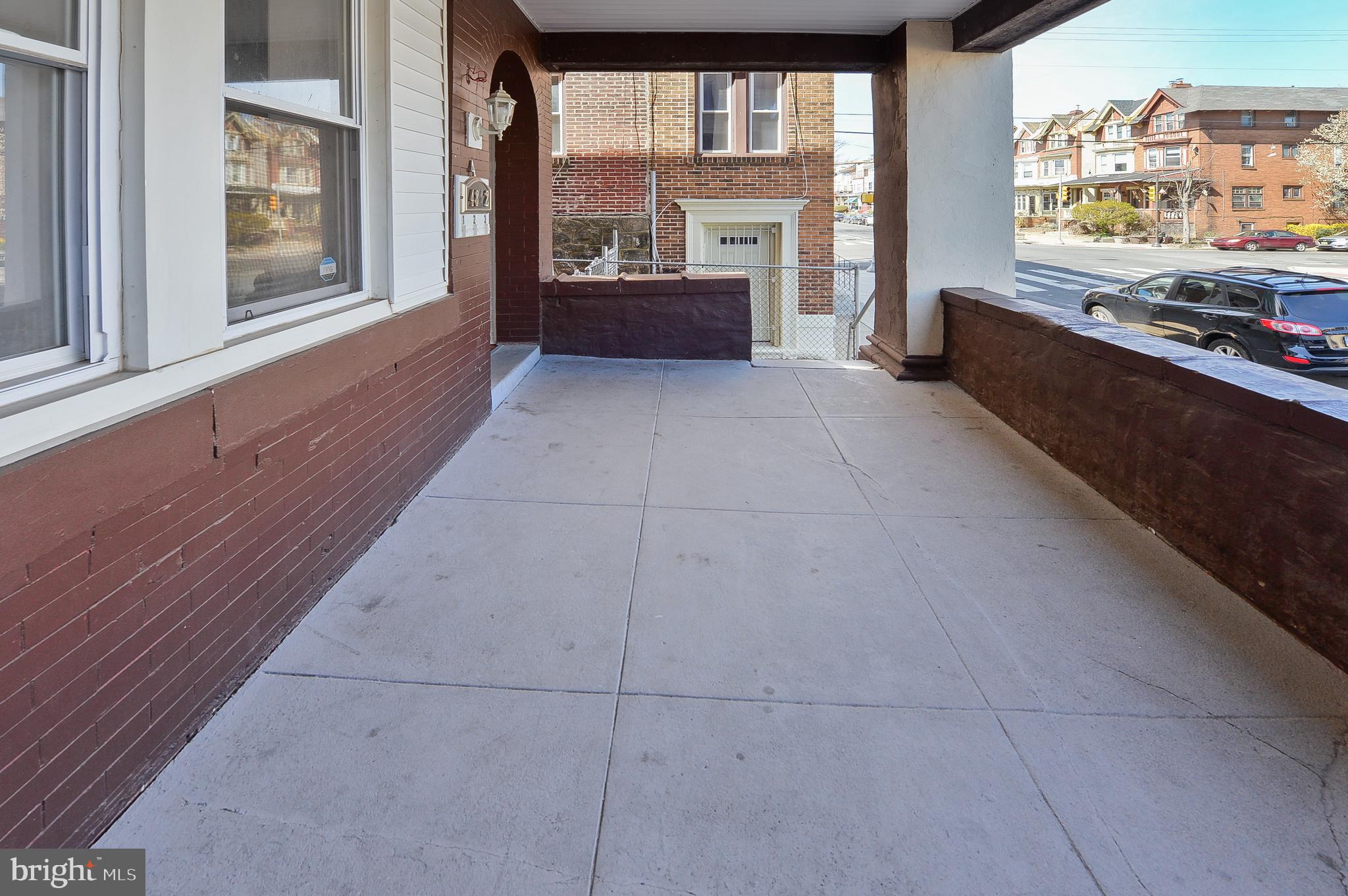 WALNUT HILL - Residential Lease